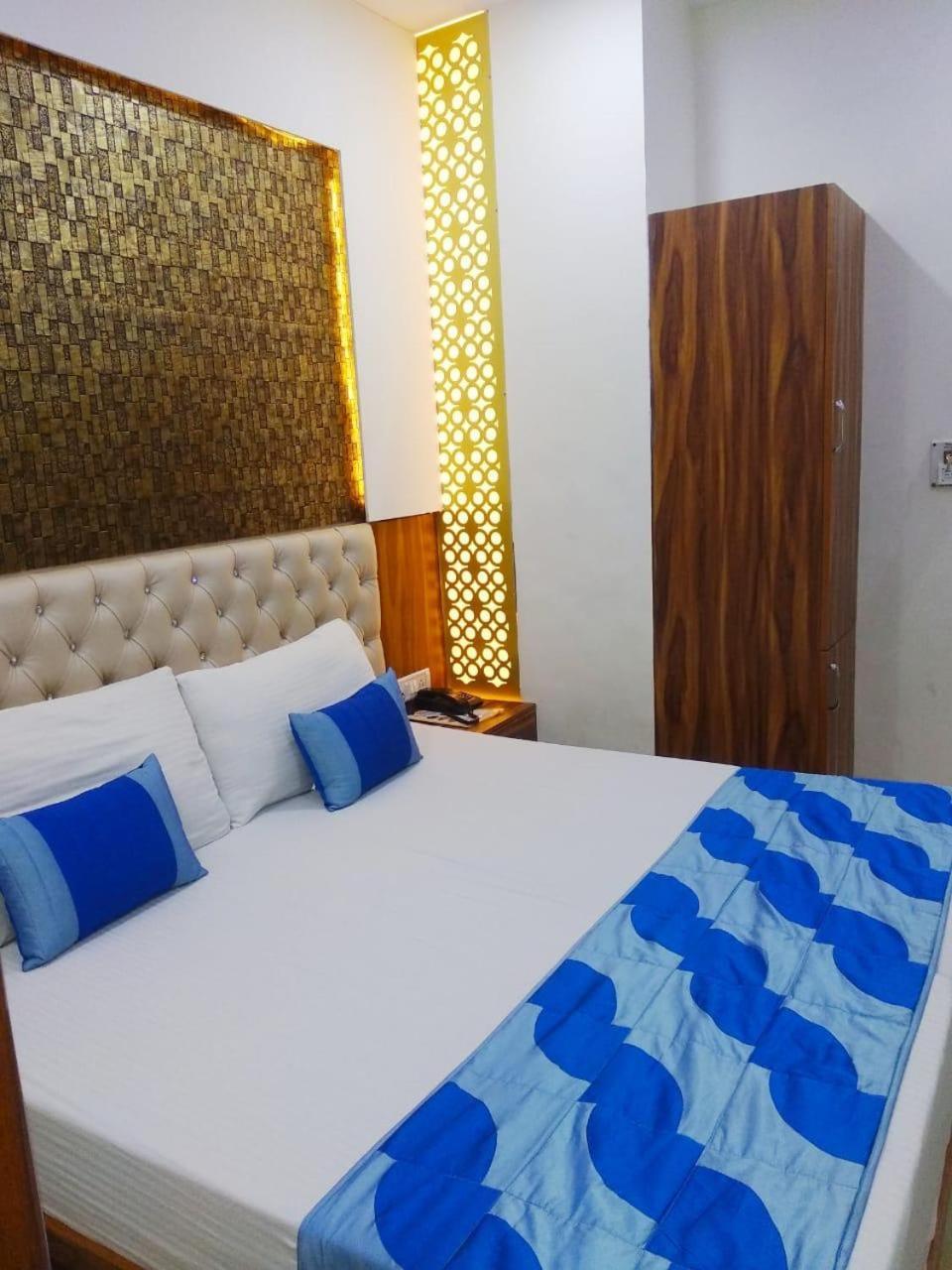 Hotel Spb 87 Near Karol Bagh Metro Station Delhi Extérieur photo