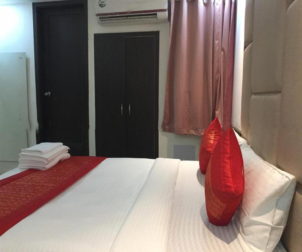 Hotel Spb 87 Near Karol Bagh Metro Station Delhi Extérieur photo